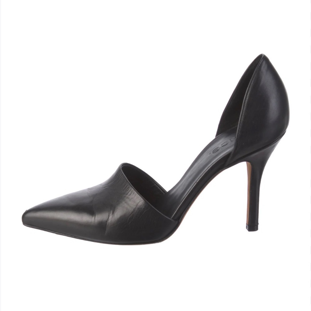 Vince Claire D’Orsay black leather pointed toe pumps Made in Italy luxury